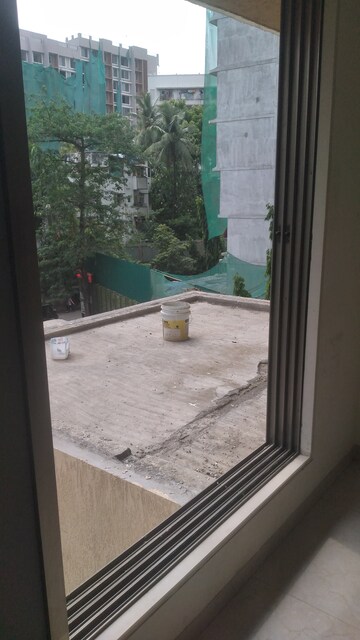 Balcony in 3 BHK Apartment at Vardhman Grandeur, Andheri West – for Rent