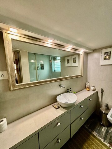 Team Area in 3 BHK Apartment at Hubtown The Premiere, Andheri West – for Rent