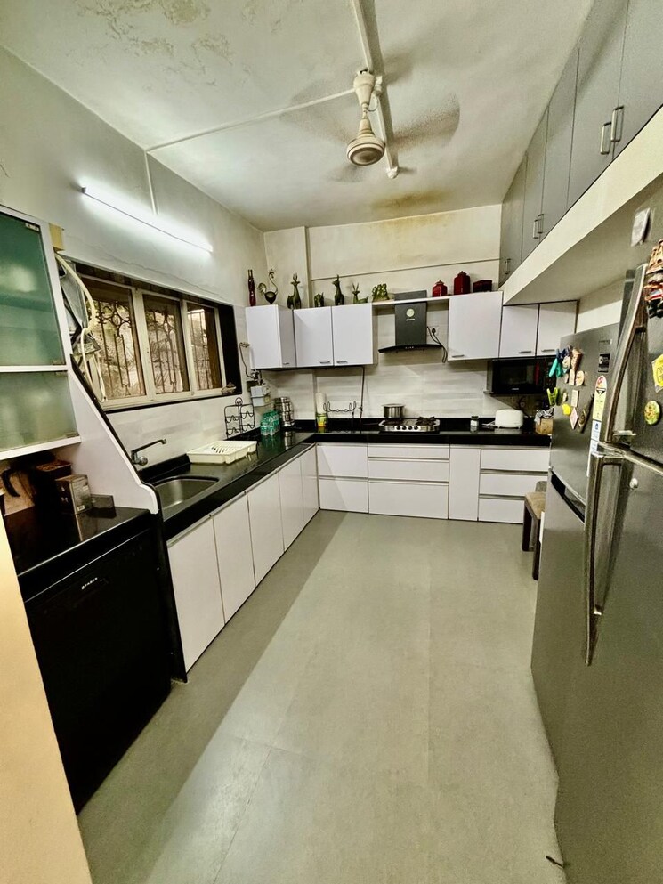 Team Area, hubtown-the-premiere 3 Bedroom 1138 Sq.Ft. Apartment In Andheri West Mumbai 8961924