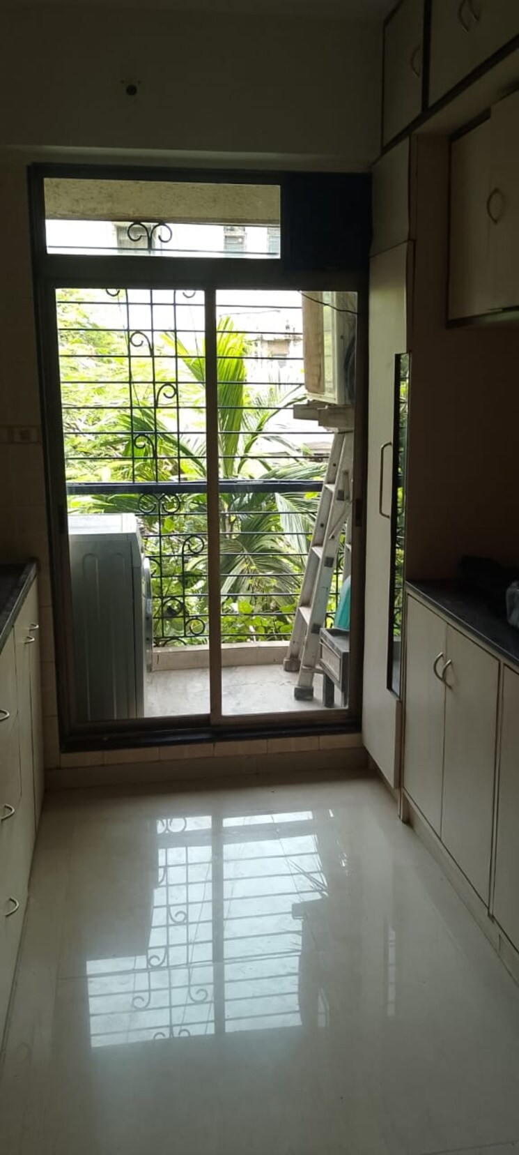 Kitchen, orchid-apartment-santacruz-west 3 Bedroom 1000 Sq.Ft. Apartment In Santacruz West Mumbai 8961929