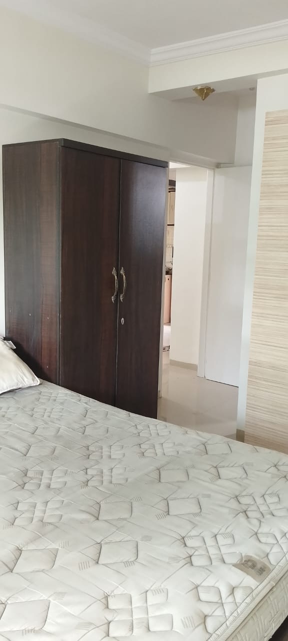 3 BHK Apartment For Rent in Orchid Apartment Santacruz West