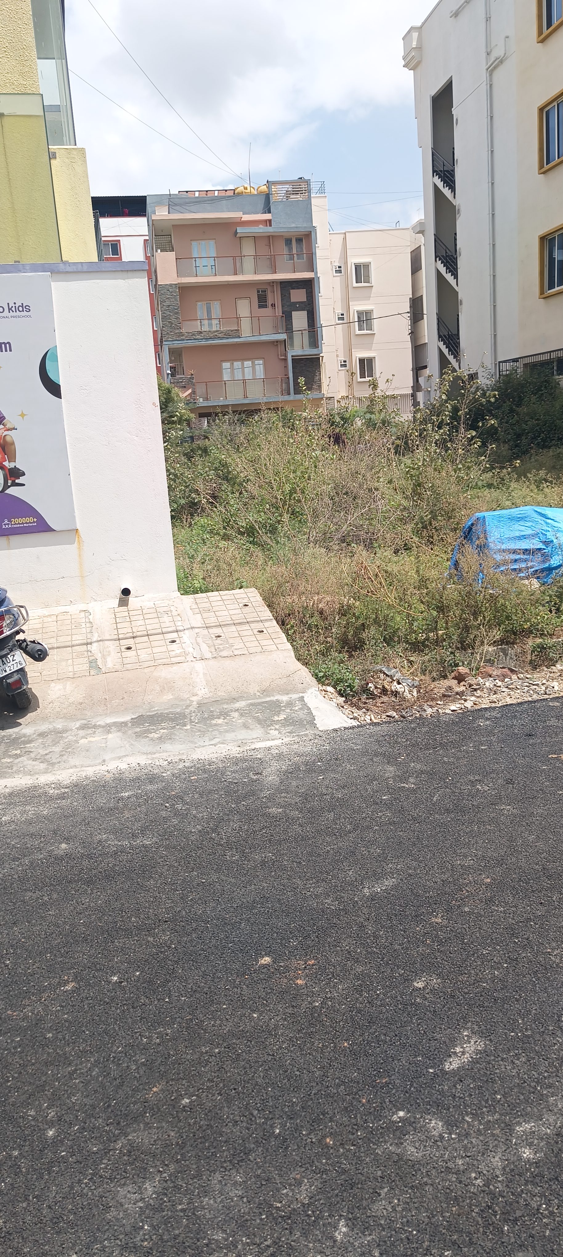 Plot For Sale in Arkavathi Layout - Behind