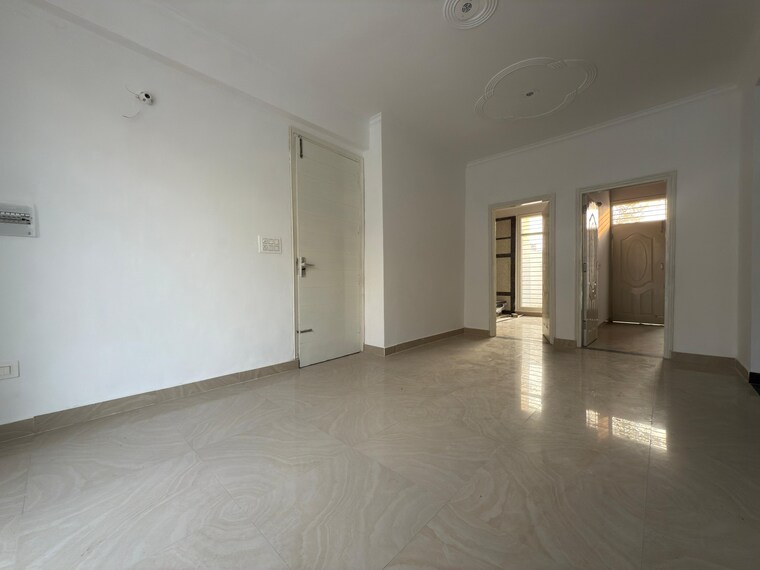 Room, sector 124 2 Bedroom 900 Sq.Ft. Apartment In Sector 124 Mohali 8962024