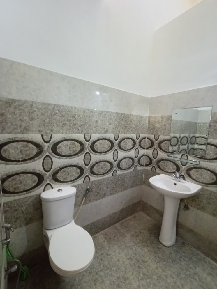 Bathroom, sector 21 2 Bedroom 1568 Sq.Ft. Independent House In Sector 21 Panchkula 8962012