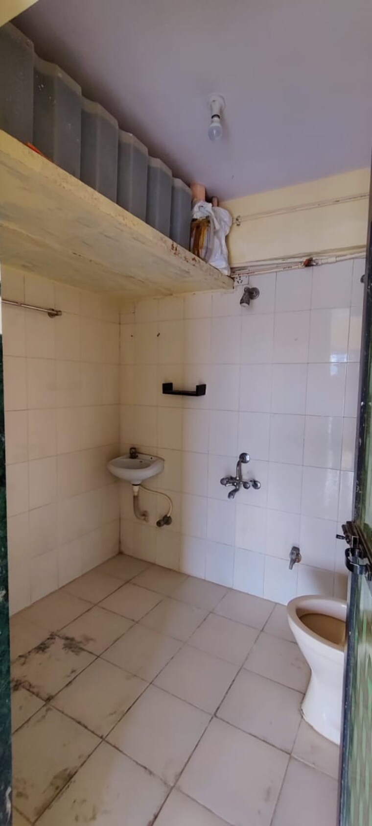 Bathroom, summit-apartment 2 Bedroom 798 Sq.Ft. Apartment In Goregaon East Mumbai 8962026