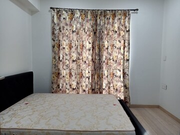 Bedroom in 2 BHK Apartment at Lodha New Cuffe Parade, Wadala – for Rent