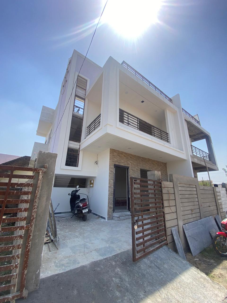 4 BHK + Pooja Room Independent House For Sale in Duplex 