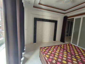Bedroom in 3.5 BHK Builder Floor at Huda Staff Colony, Sector 46 – for Rent