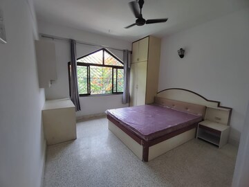 Bedroom in 1 BHK Apartment at Chattushringi – for Rent