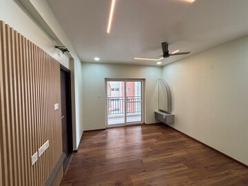 Room in 2.5 BHK Apartment at Prestige Tranquil, Kokapet – for Rent