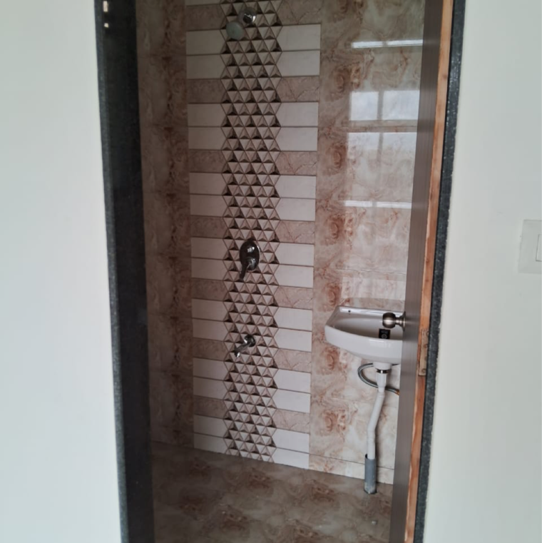 Bathroom, somani-dream-home 2 Bedroom 718 Sq.Ft. Apartment In Marunji Pune 8962281