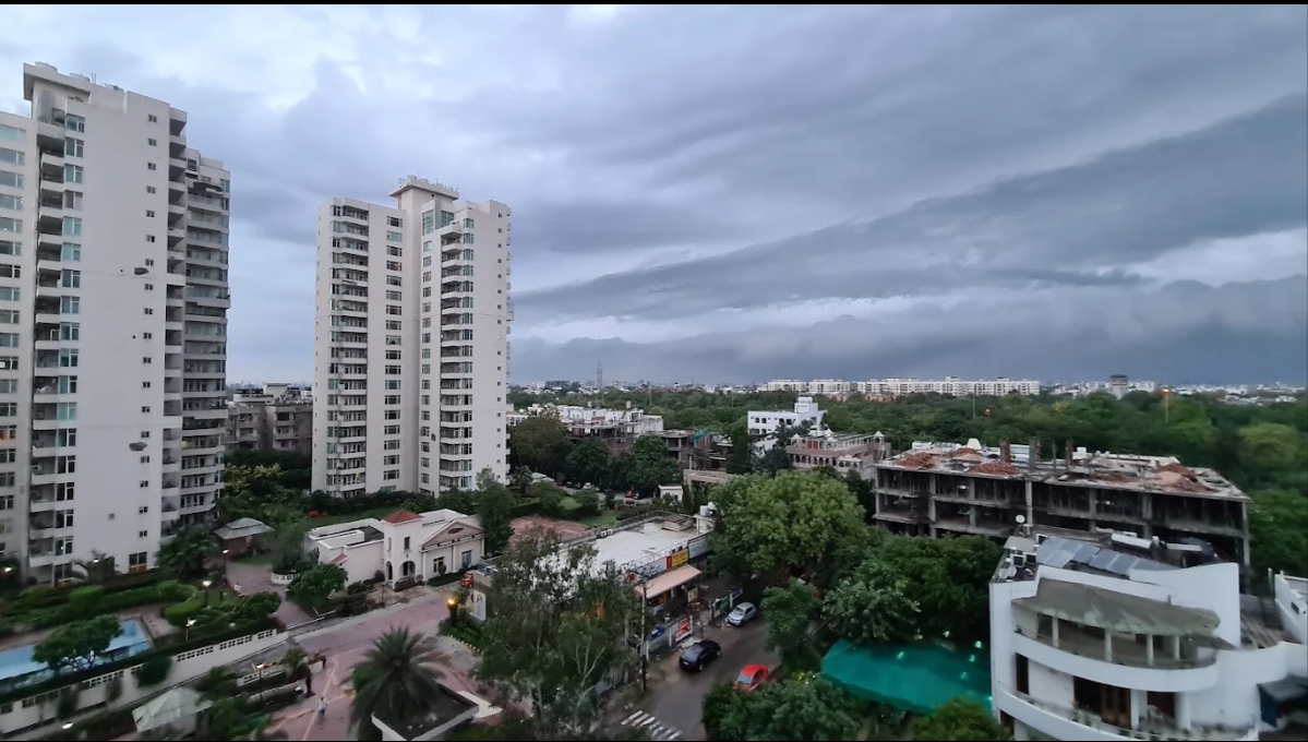 3 BHK Apartment For Sale in Raheja Atlantis