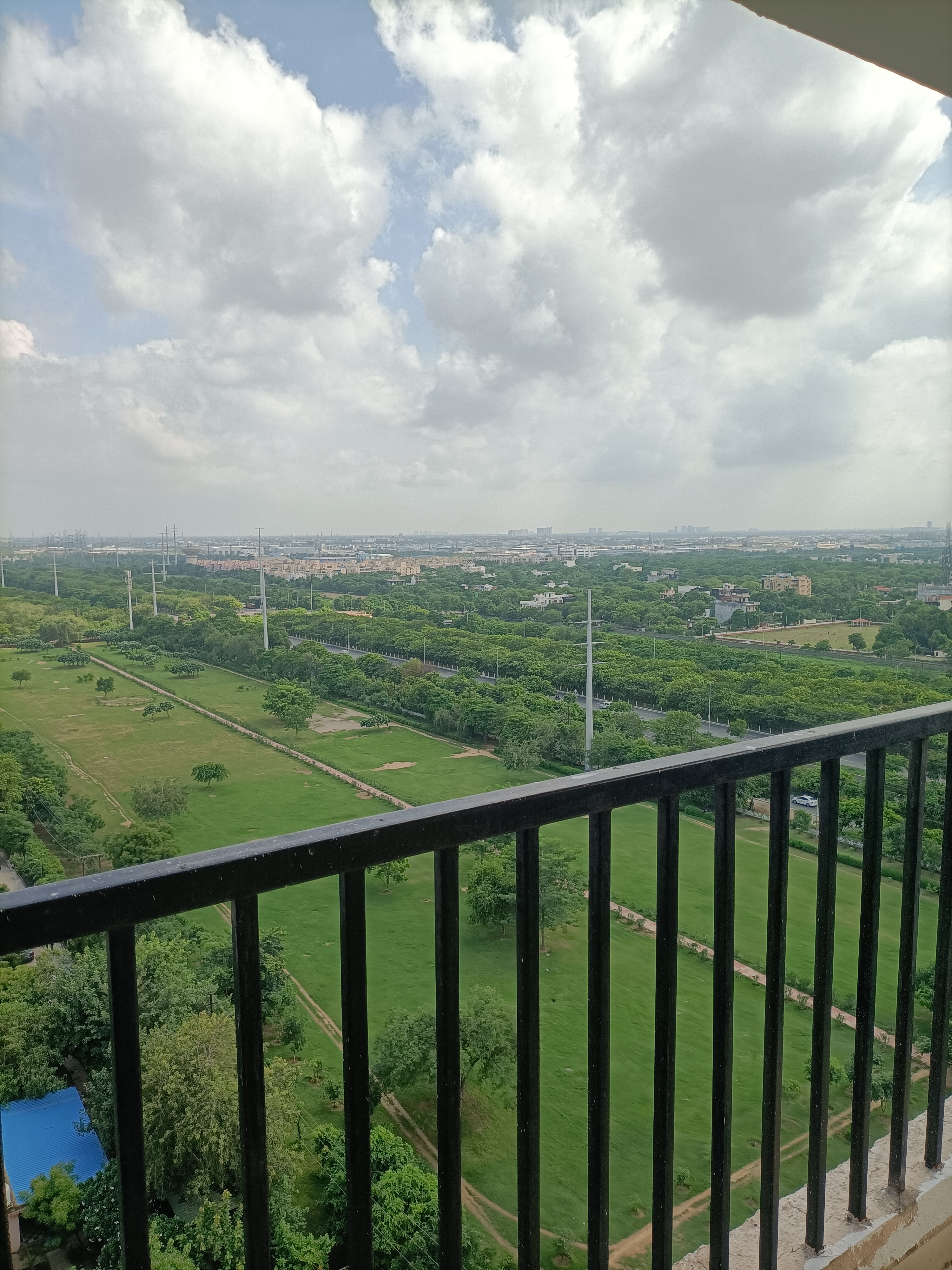 3 BHK Apartment For Rent in Gaur Atulyam Gravity