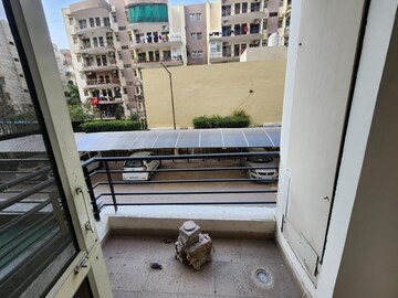 Furnished Amenities in 3 BHK Apartment at Singla South City, Lohgarh – for Rent