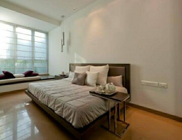 Bedroom in 4 BHK Apartment at Oberoi Exquisite Goregaon, Goregaon East – for Sale