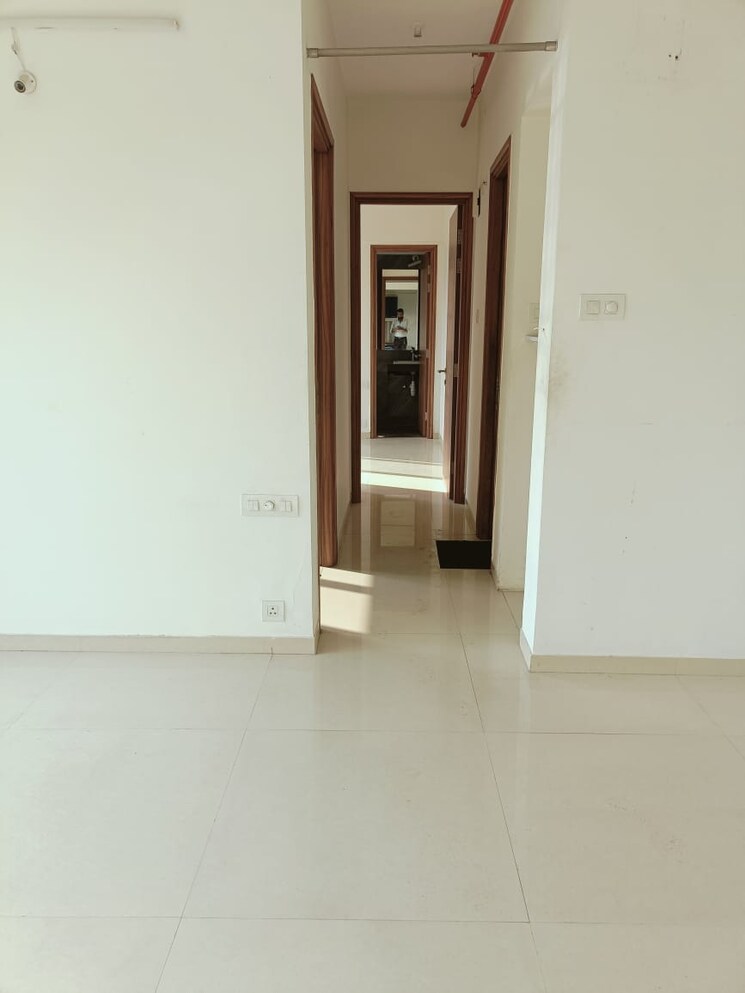 Room, kalpataru-the-sunrise 2 Bedroom 530 Sq.Ft. Apartment In Kolshet Road Thane 8962359