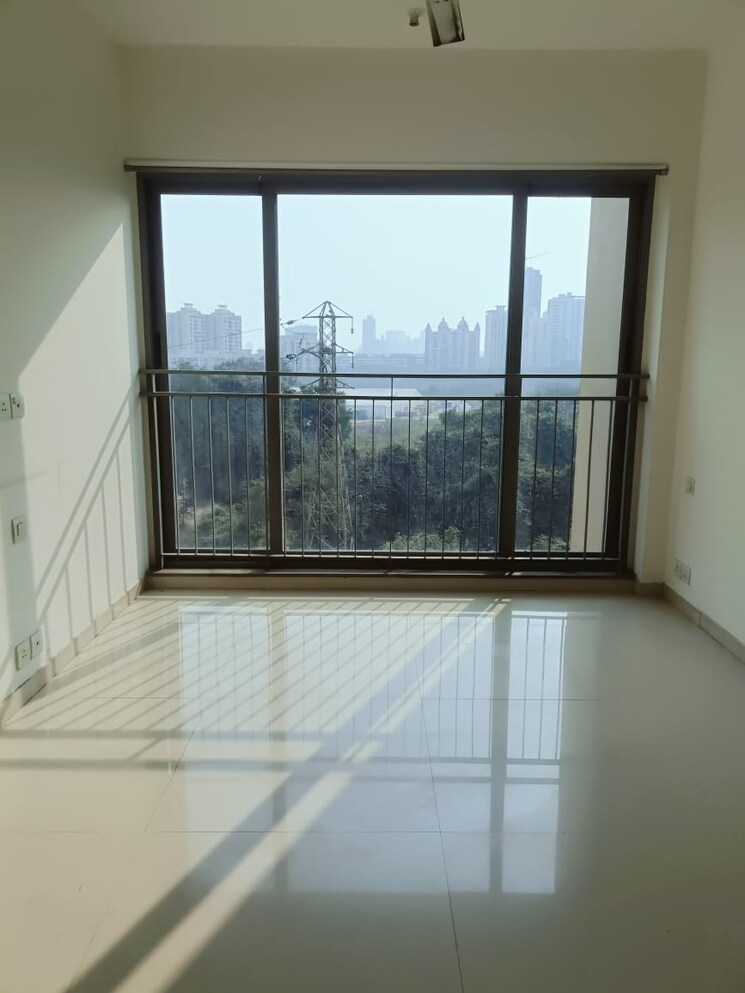 Room, kalpataru-the-sunrise 2 Bedroom 530 Sq.Ft. Apartment In Kolshet Road Thane 8962359