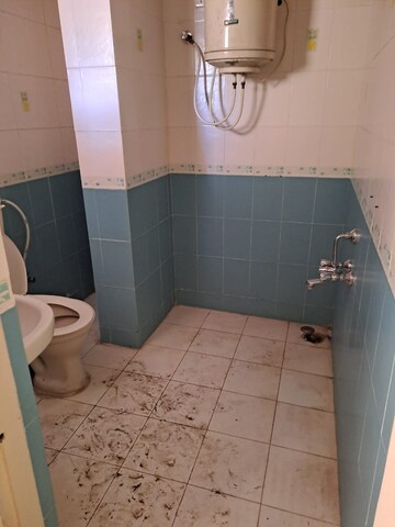 Bathroom in 3 BHK Apartment at Sanjay Nagar – for Rent