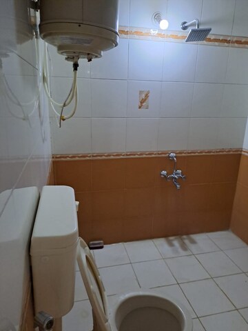 Bathroom in 3 BHK Apartment at Sanjay Nagar – for Rent