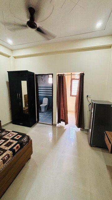 Living Room in 1 RK Builder Floor at SS Southend Floors, South City 2 – for Rent