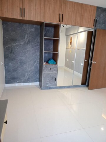 Room in 4 BHK Apartment at Puravankara Purva Belmont, Jp Nagar – for Rent