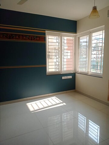 Room in 4 BHK Apartment at Puravankara Purva Belmont, Jp Nagar – for Rent