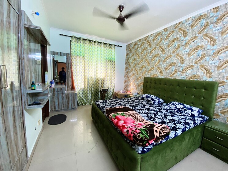 Bedroom, penta-homes 2 Bedroom 1300 Sq.Ft. Apartment In Vip Road Zirakpur 8962402