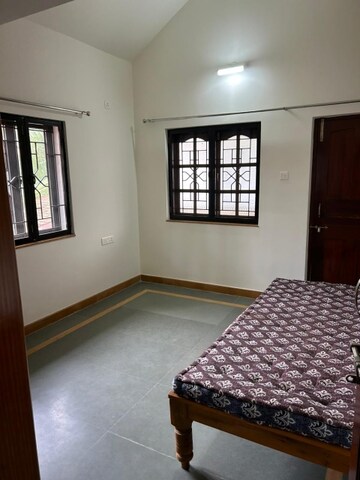 Bedroom in 2 BHK Builder Floor at Parra – for Rent