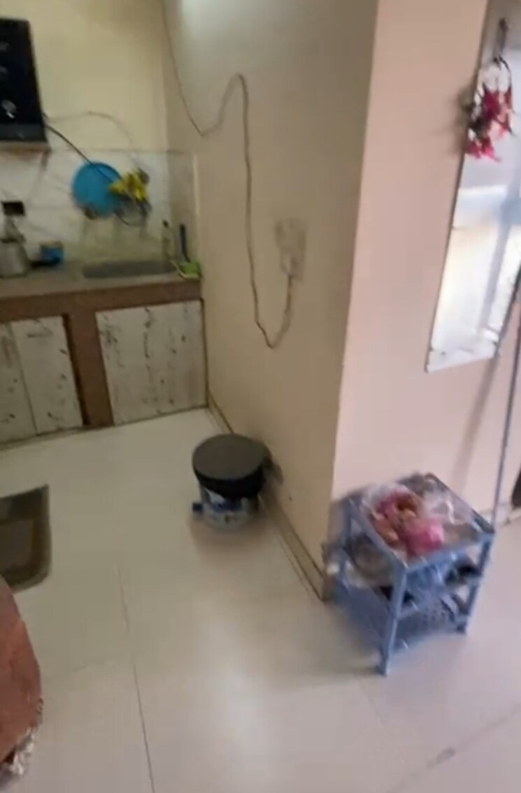 Team Area, lajpat nagar i 1 RK 650 Sq.Ft. Builder Floor In Lajpat Nagar I Delhi 8962424