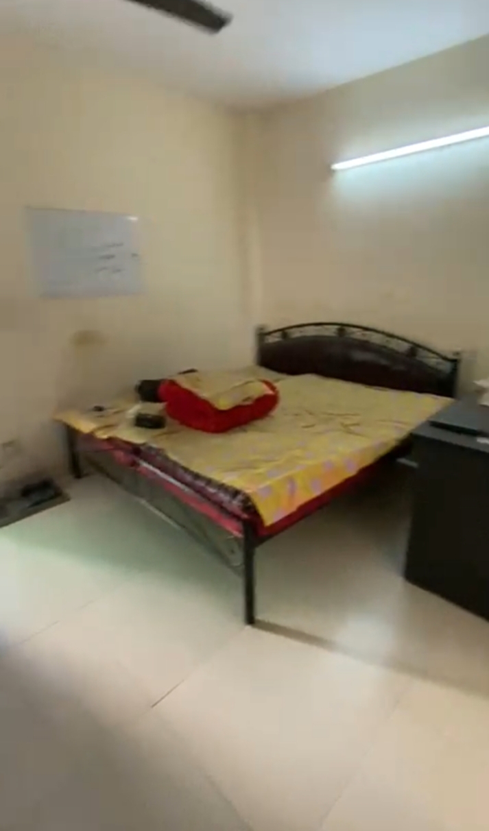 1 RkBuilder Floor For Rent in S R Properties 