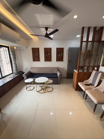 Team Area in 2 BHK Apartment at Siddhi Radha Kunj, Chembur – for Rent