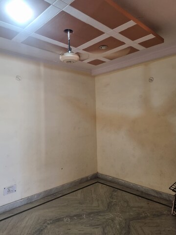 Room in 1 BHK Builder Floor at Yamuna Vihar – for Sale