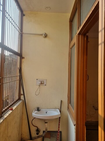 Bathroom in 1 BHK Builder Floor at Yamuna Vihar – for Sale