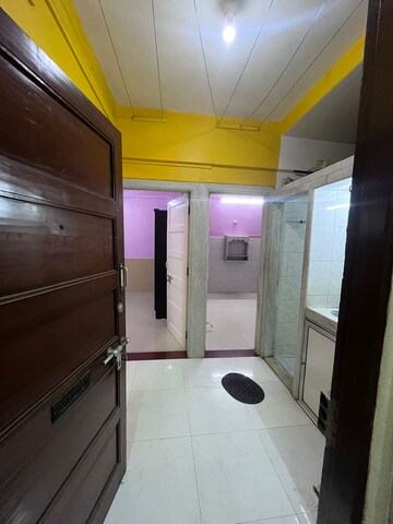Bathroom in 1 BHK Apartment at Balkrishna Building, Chembur – for Rent