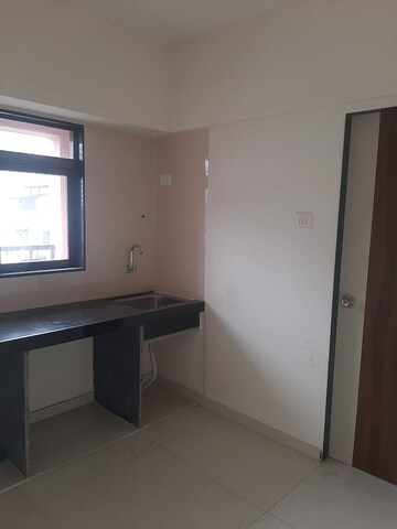 Room in 1 RK Apartment at Rajesh Bhuvan, Shree Nagar – for Sale