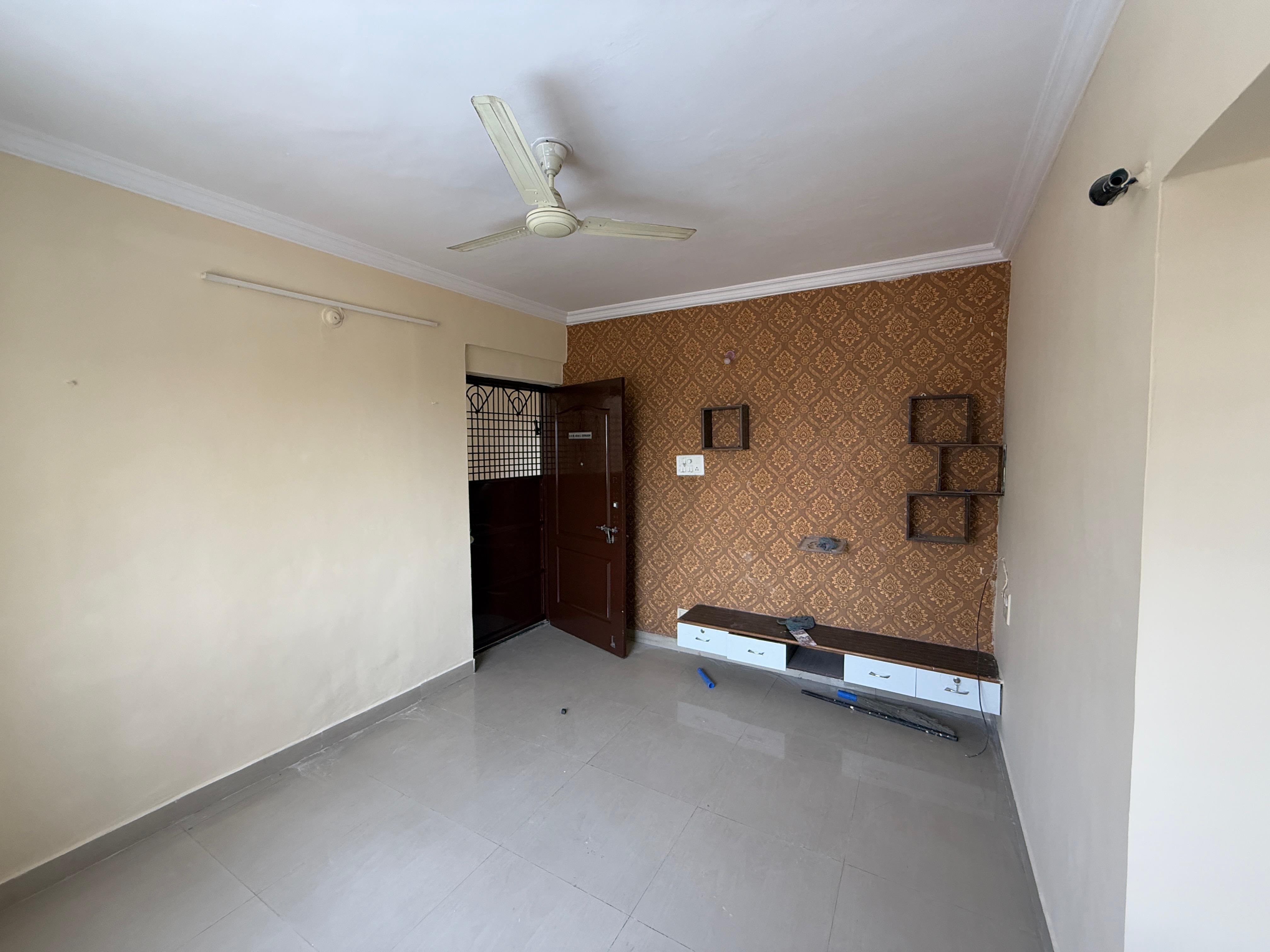 1 BHK 650 Sq.Ft. Apartment in Choice Golden City