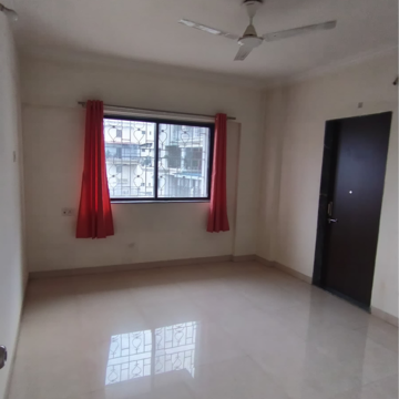 Room in 2 BHK Apartment at Sudhir Mandke Advantage CHS, Lulla Nagar – for Rent