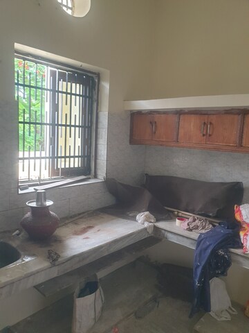 Living Room in 2 BHK Independent House at Sector 16 – for Rent