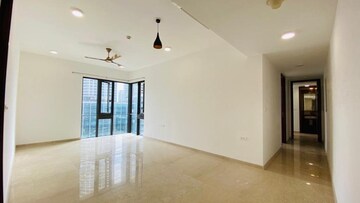 Room in 2 BHK Apartment at Lodha The Park, Worli – for Rent