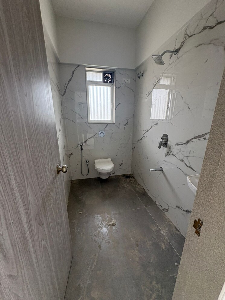 Bathroom, pestom-sagar-colony 2 Bedroom 834 Sq.Ft. Apartment In Chembur Mumbai 8962505