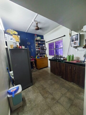 Team Area in 1 RK Apartment at Nagari Niwara CHS, Goregaon East – for Rent