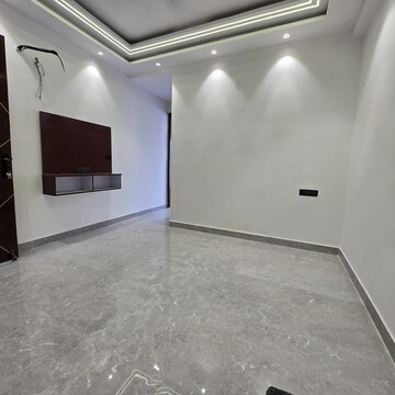 Room in 1 BHK Apartment at Risland Sky Mansion, Chattarpur – for Rent