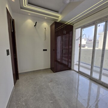 Room in 1 BHK Apartment at Risland Sky Mansion, Chattarpur – for Rent
