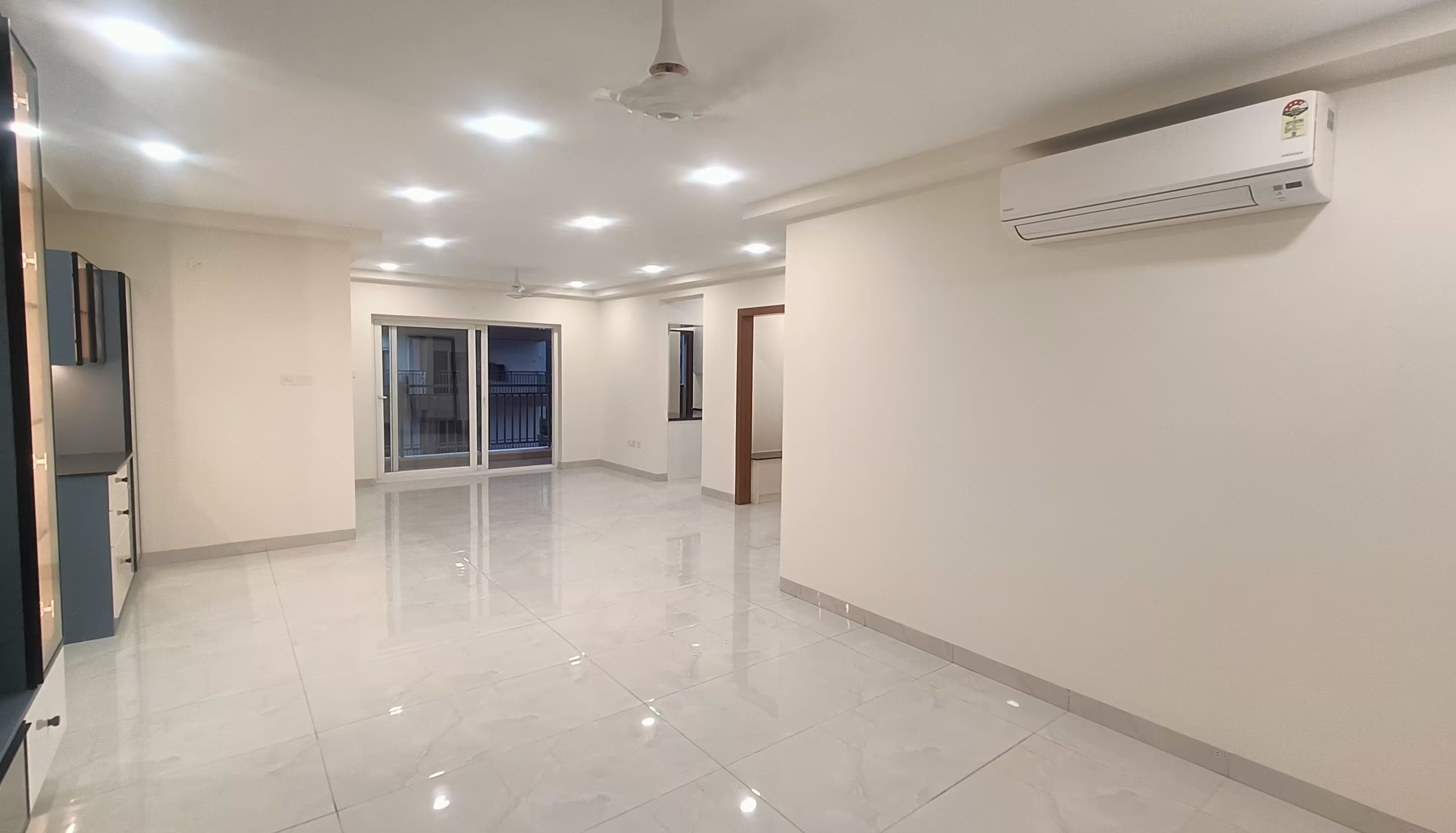 3 BHK + Pooja Room Apartment For Rent in Poulomi Avante