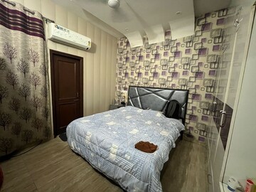 Bedroom in 3 BHK Builder Floor at Pir Machalla – for Rent