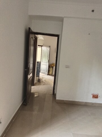 Room in 2 BHK Apartment at Sethi Max Royale, Sector 76 – for Sale