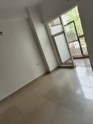 Room in 2 BHK Apartment at Sethi Max Royale, Sector 76 – for Sale