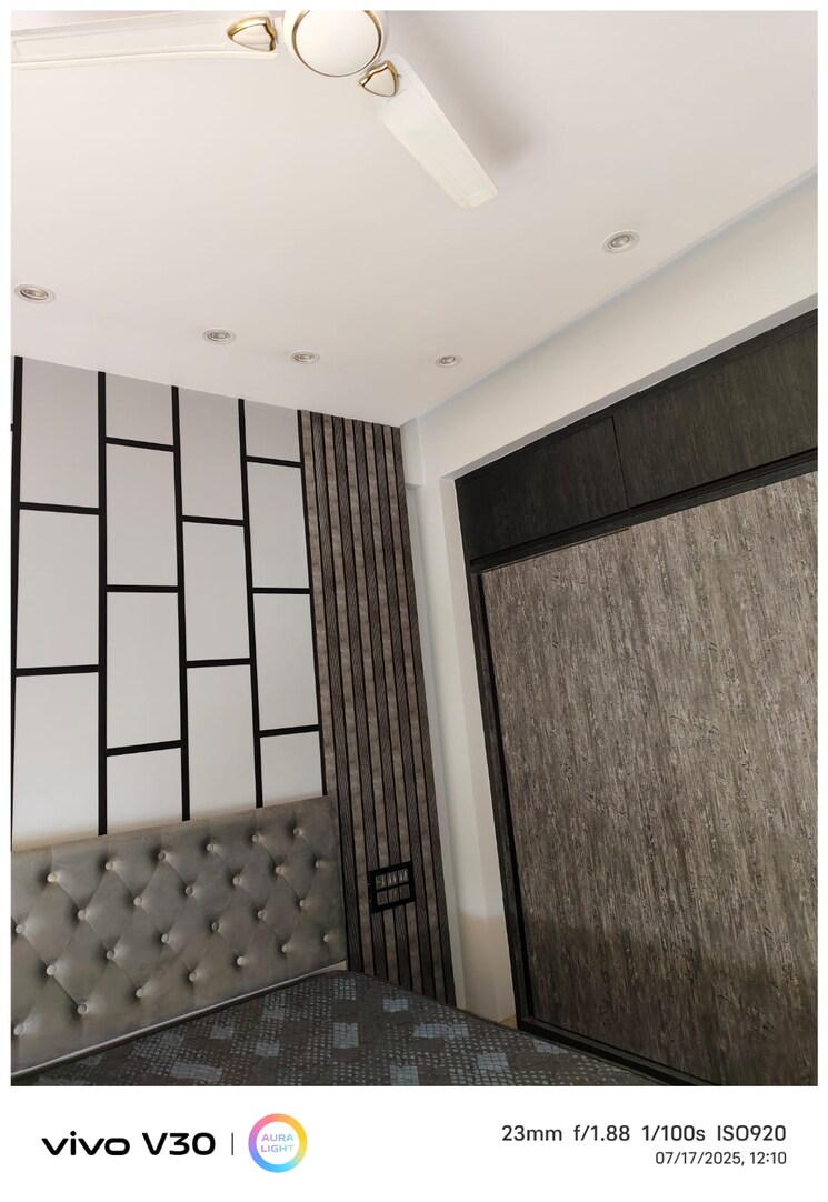 Room, gomti nagar 3.5 Bedroom 2300 Sq.Ft. Apartment In Gomti Nagar Lucknow 8962565