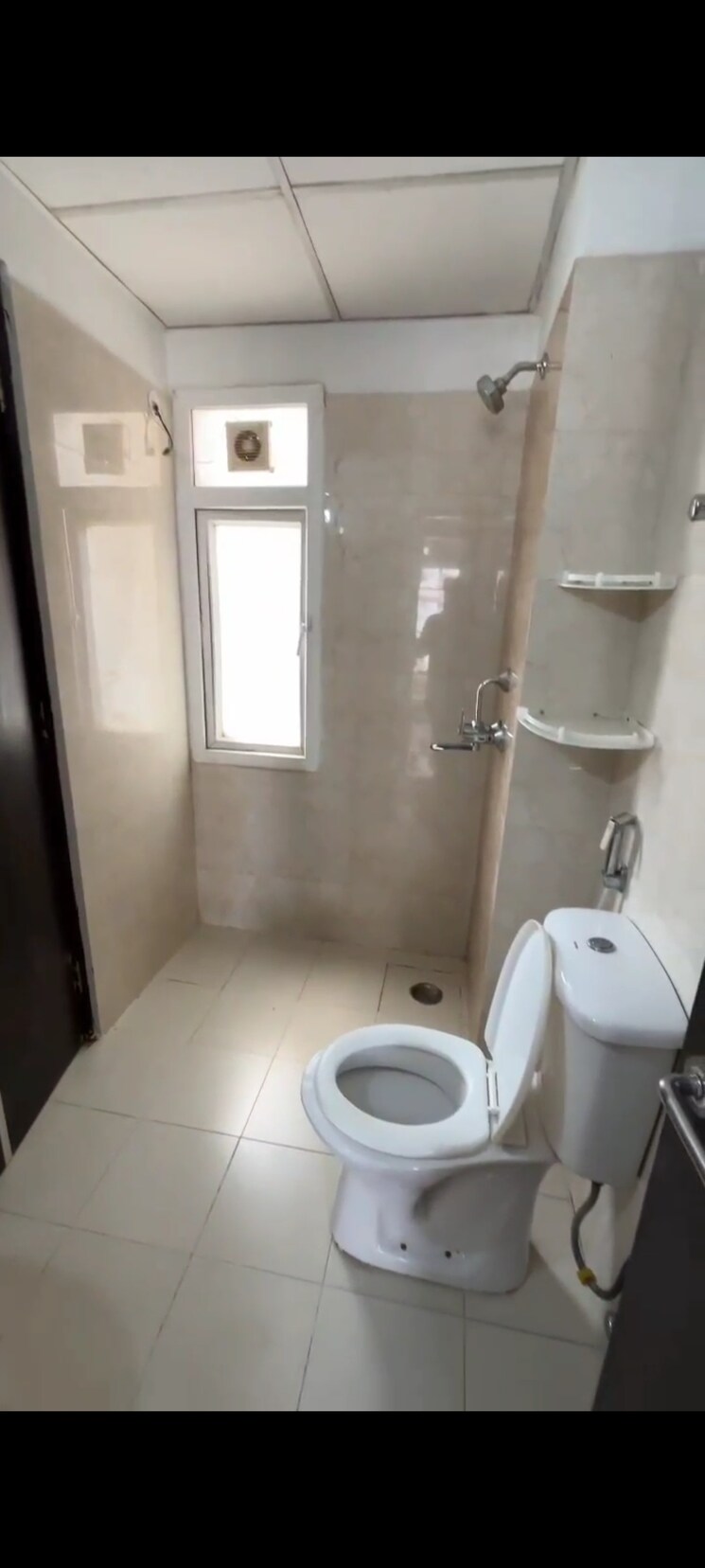Bathroom, nirala-estate 3 Bedroom 1245 Sq.Ft. Apartment In Tech Zone 4 Greater Noida Greater Noida 8962594