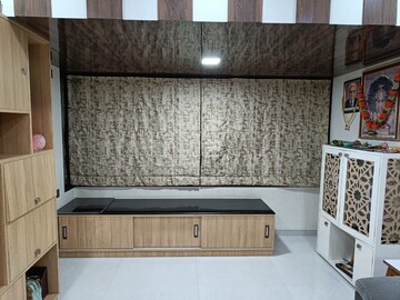 Furnished Amenities in 3 BHK Apartment at Vile Parle East – for Sale